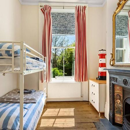 Ferienwohnung Luxurious Victorian, A Few Minutes From The Beach - Sleeps 2 Adults And Up To 3 Children St Leonards-on-Sea Exterior foto