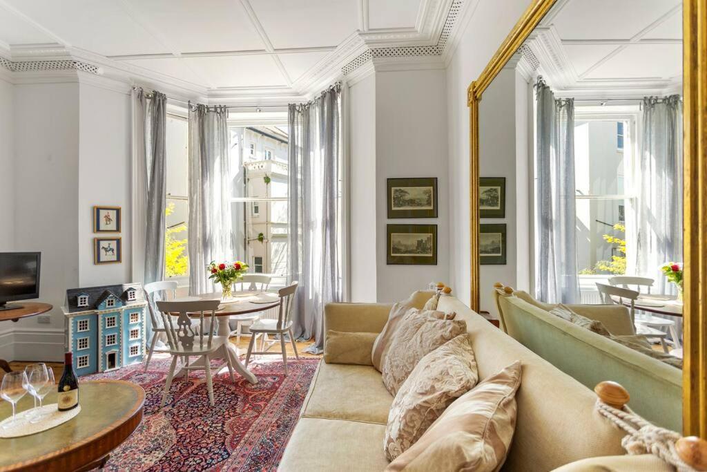 Ferienwohnung Luxurious Victorian, A Few Minutes From The Beach - Sleeps 2 Adults And Up To 3 Children St Leonards-on-Sea Exterior foto