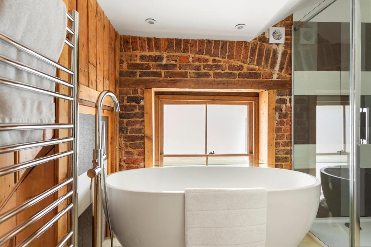 Ferienwohnung Luxurious Victorian, A Few Minutes From The Beach - Sleeps 2 Adults And Up To 3 Children St Leonards-on-Sea Exterior foto